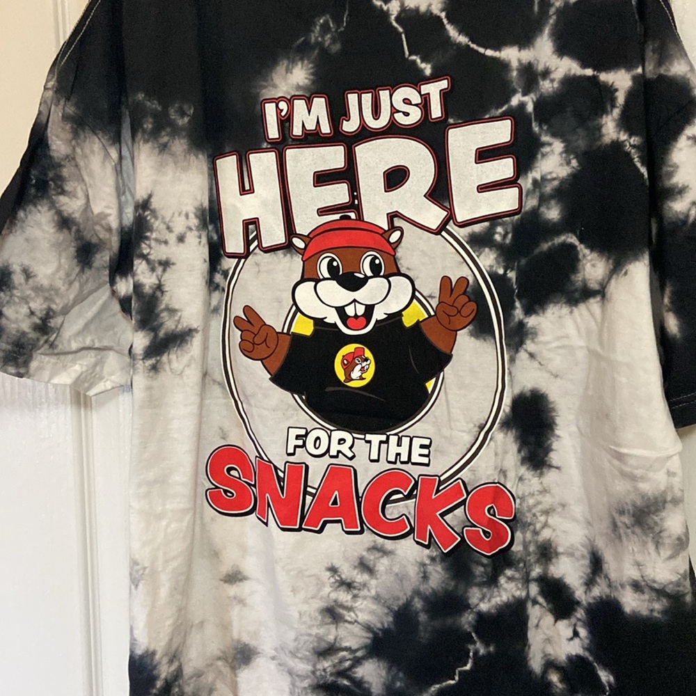 Buc-ee’s I’m Just Here For The Snacks Short Sleeve Tee Shirt 3X